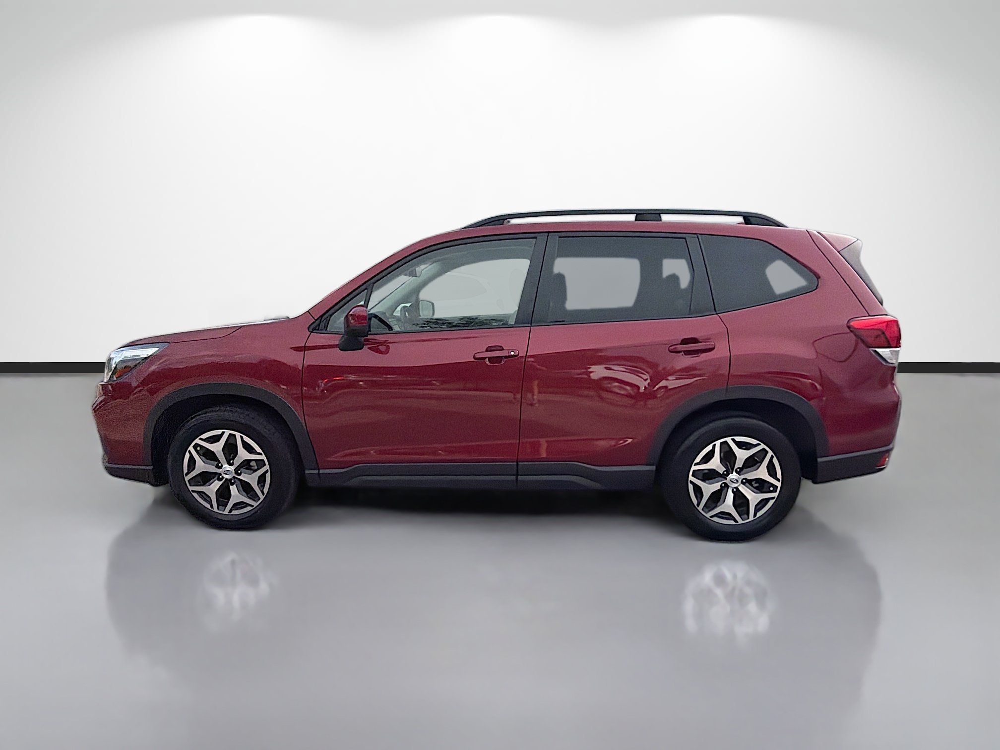 Used 2020 Crimson Red Pearl Subaru Premium image 6