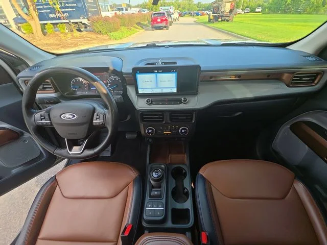 Used 2022 Green Ford Lariat image 10