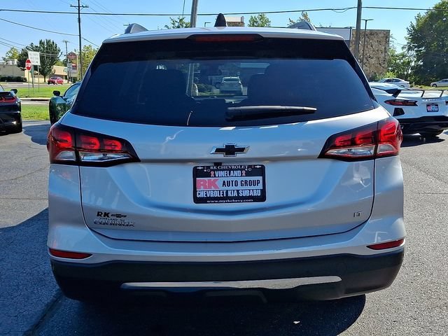 Used 2022 SILVER ICE METALLIC Chevrolet LT image 6