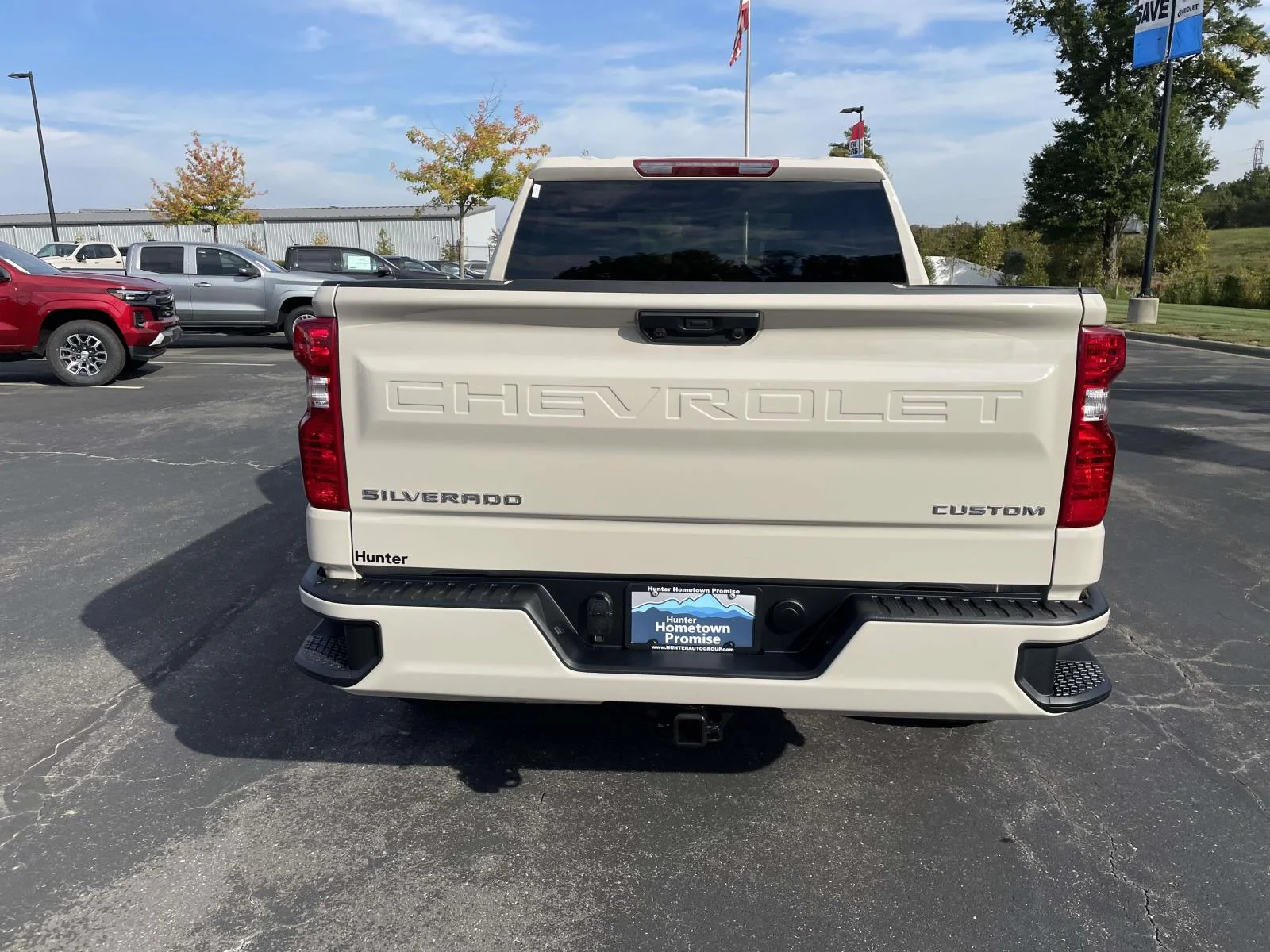 New 2026 White Sands Chevrolet Custom image 5