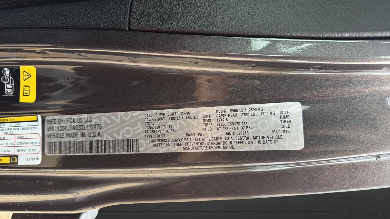 New 2026 Granite Crystal Metallic Clear-Coat Exterior Paint Jeep Texas Trail image 14