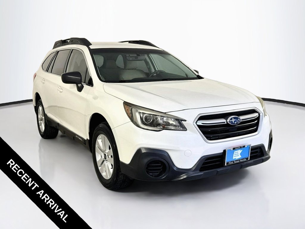 Used 2018 Crystal White Pearl Subaru 2.5i image 1