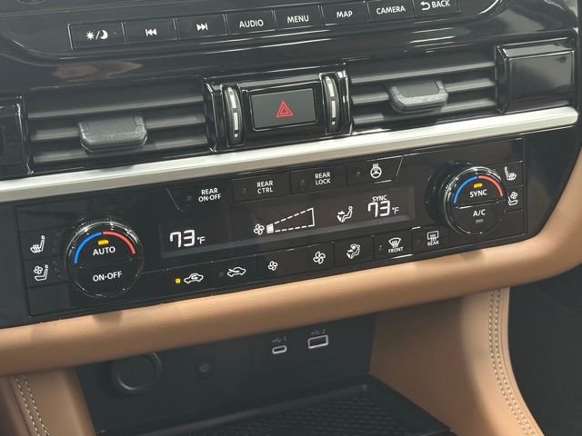 Used 2025 Black Nissan Platinum image 28