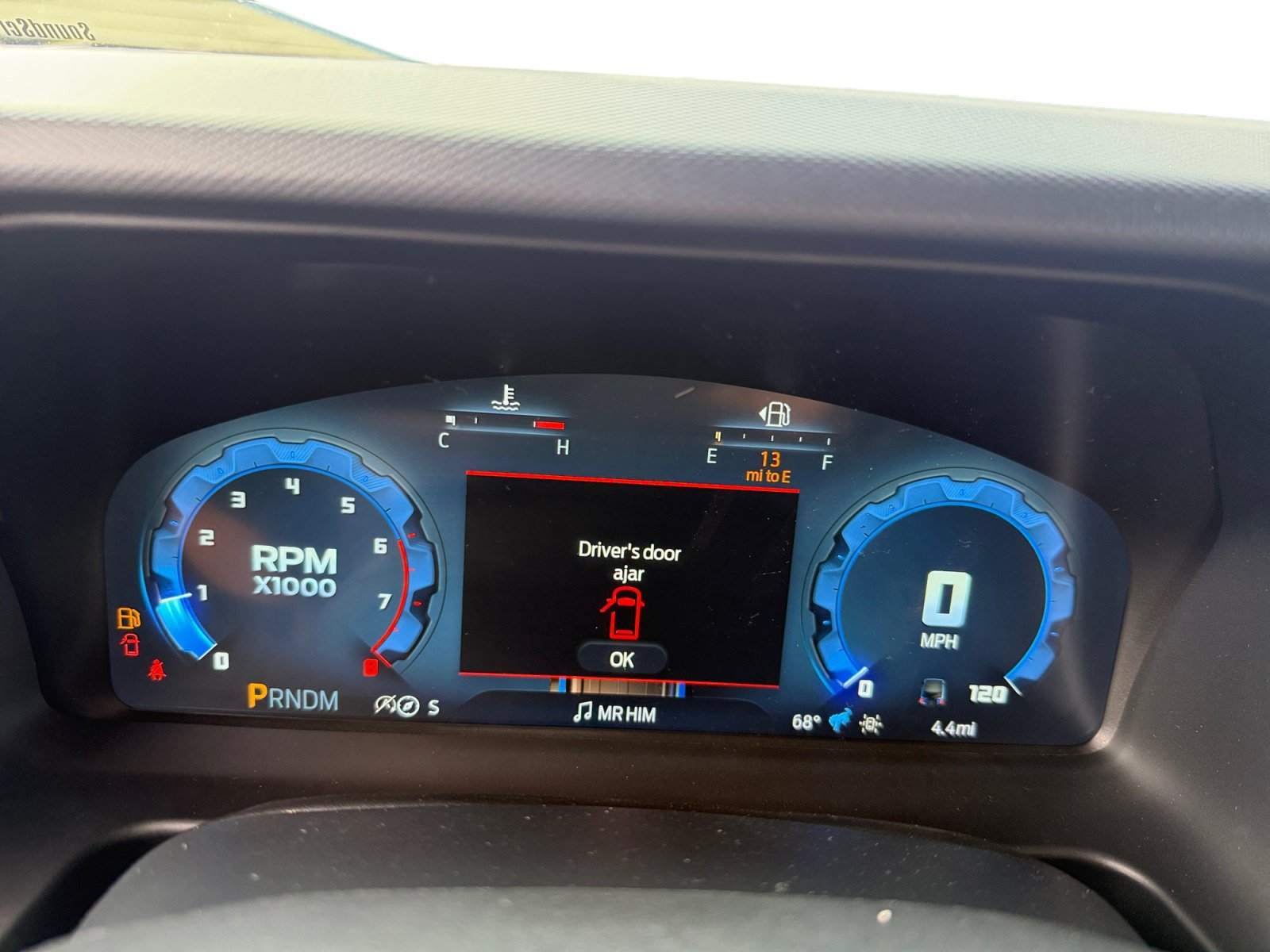 New 2026 Avalanche Gray Ford Badlands® image 11