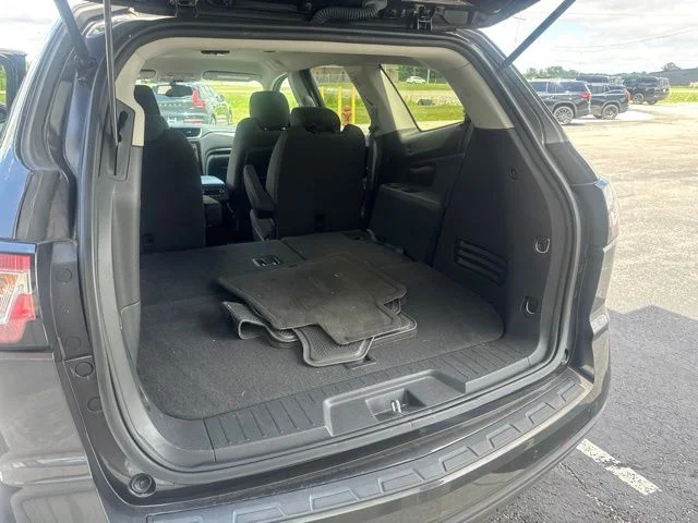 Used 2015 Tungsten Metallic Chevrolet 2LT image 9