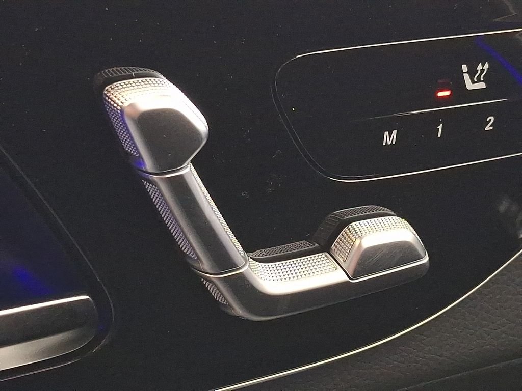 New 2026 Obsidian Black Metallic Mercedes-Benz GLC 300 image 20