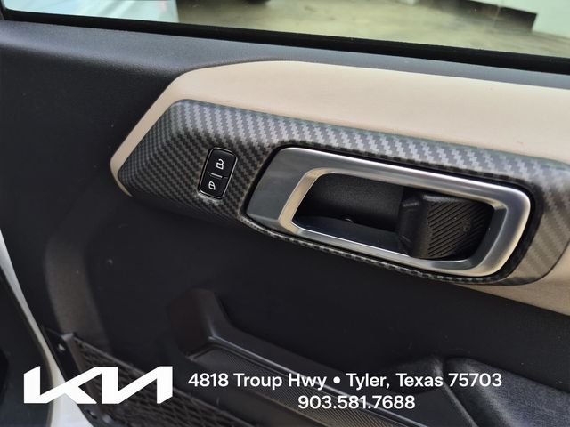 Used 2024 White Ford Wildtrak image 15