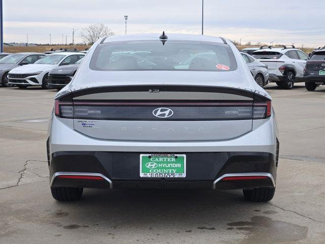 2026 Hyundai Sonata SEL - Photo 6