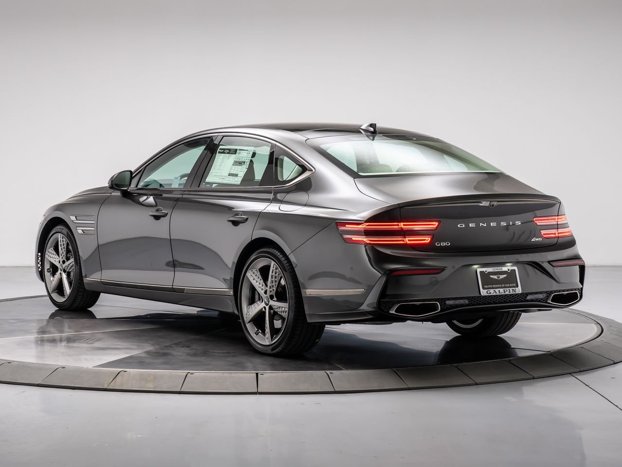 New 2026 Makalu Gray Genesis 2.5T SPORT PRESTIGE image 3