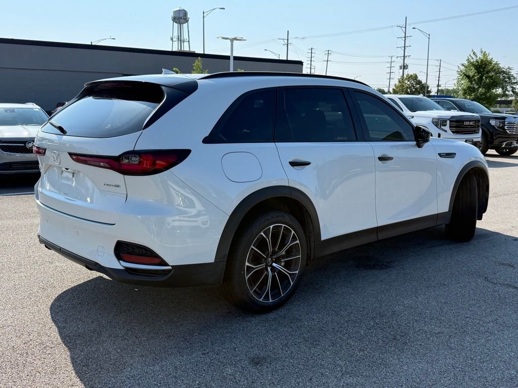 Used 2025 White Mazda Premium Plus image 7