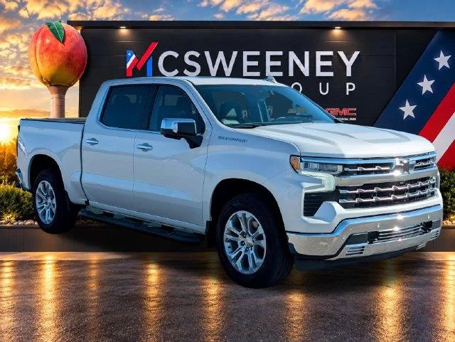 Used 2024 Iridescent Pearl Tricoat Chevrolet LTZ image 7