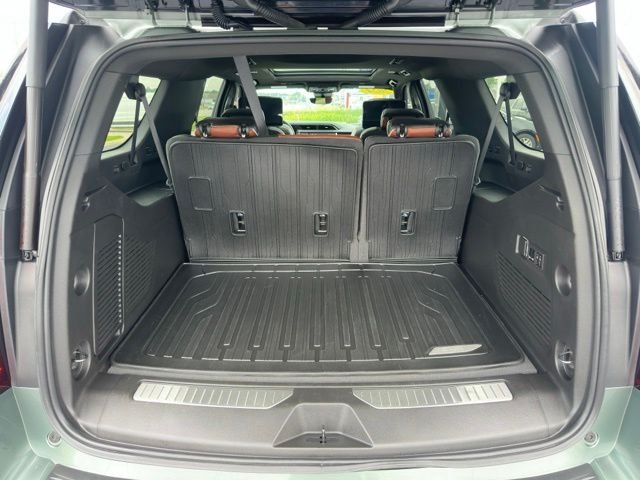 Used 2024 Green GMC Denali Ultimate image 21