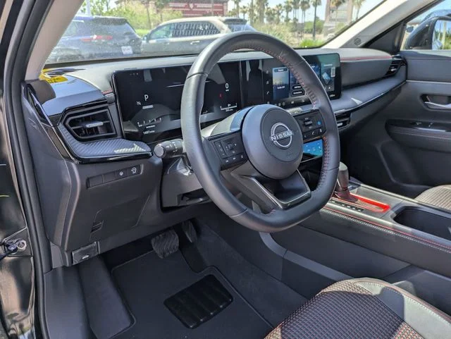 Certified Used 2026 Super Black Nissan SR image 11