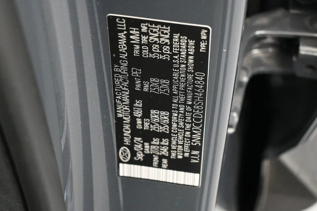 Used 2025 Ecotronic Gray Hyundai SEL Convenience image 17