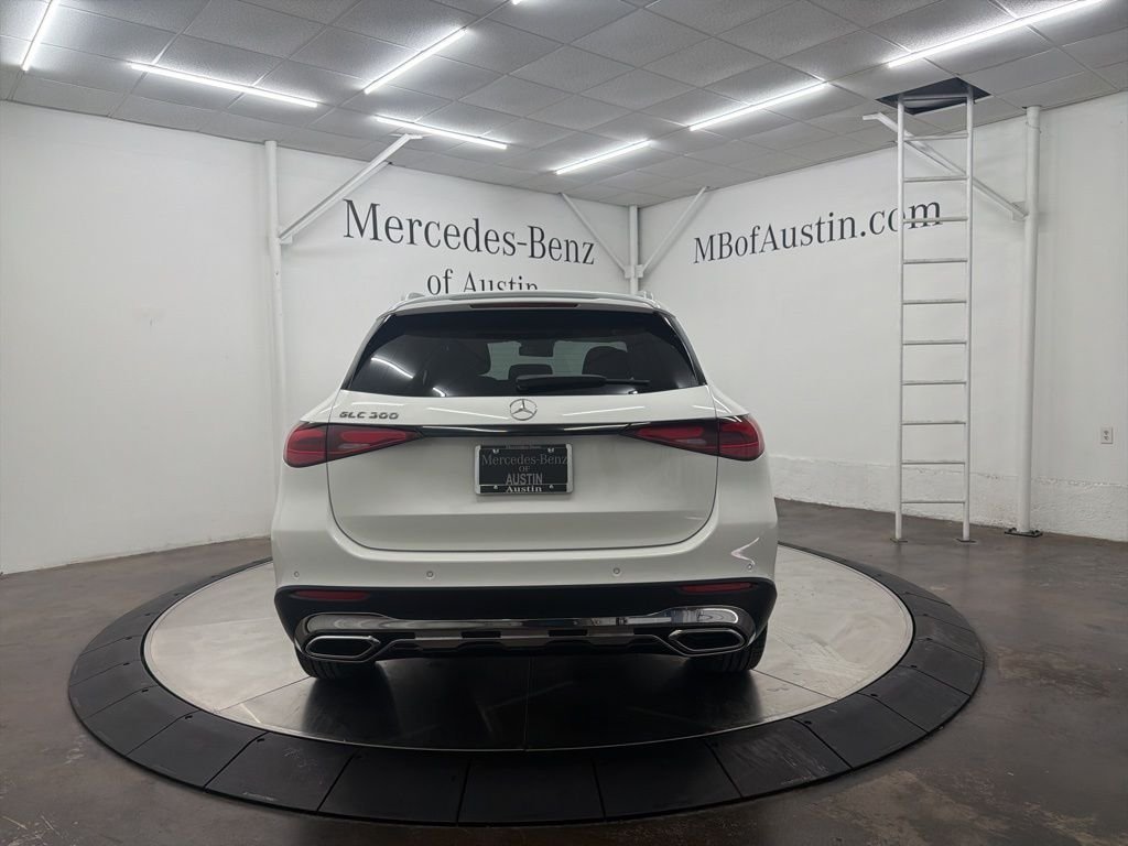 Used 2026 White Mercedes-Benz GLC 300 image 6