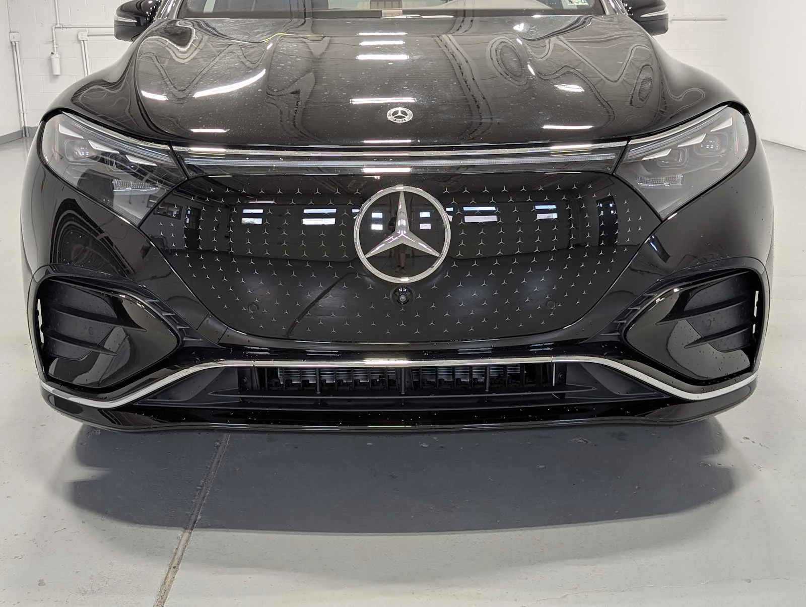 Certified 2023 Mercedes-Benz EQS SUV Base with VIN 4JGDM4EB8PA007169 for sale in Greensburg, PA