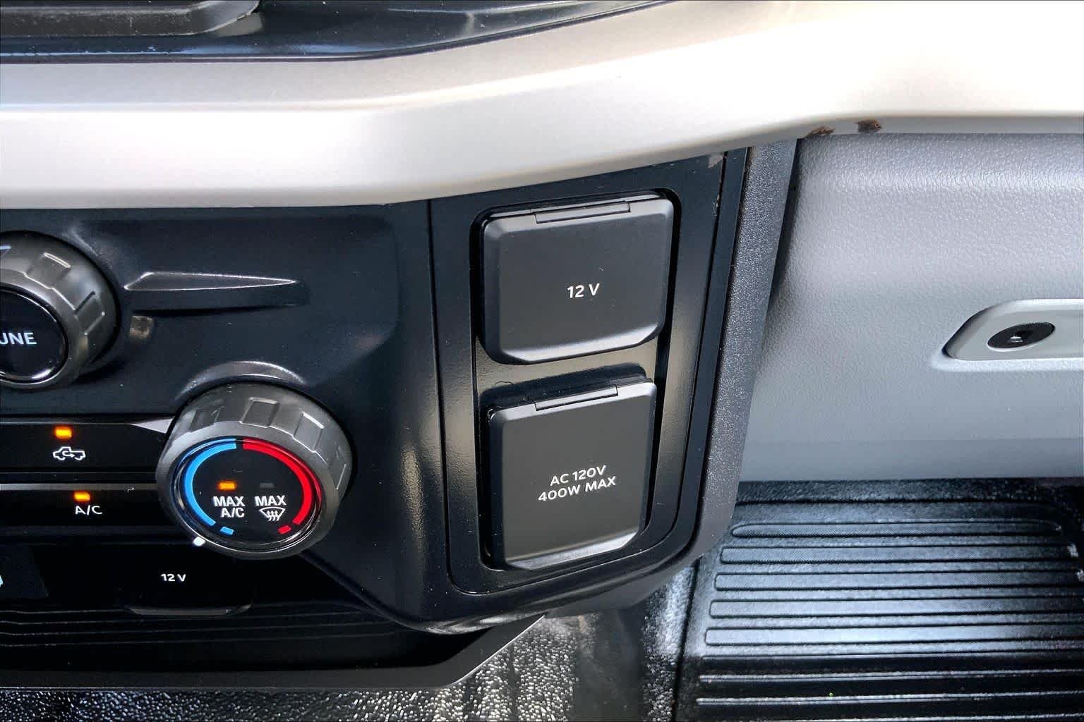 Used 2024 Oxford White Ford XL image 35