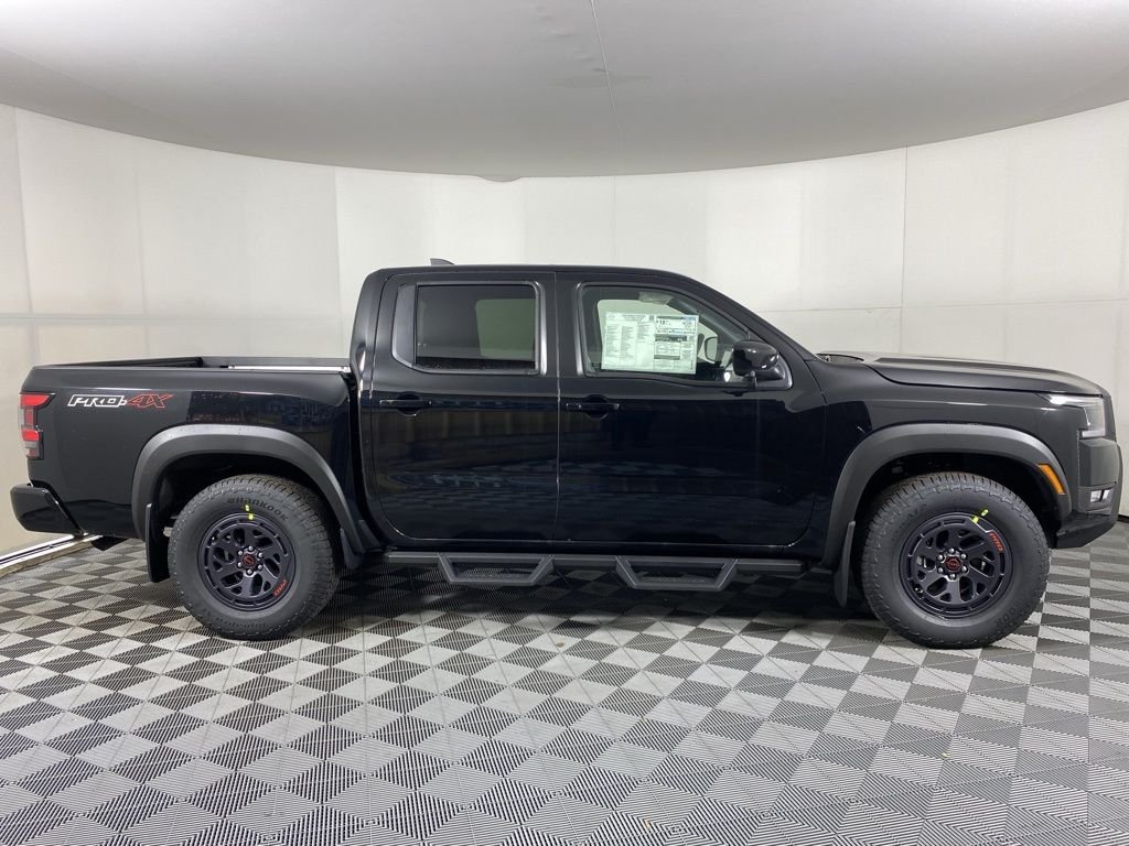 2026 Nissan Frontier PRO-4X - Photo 8