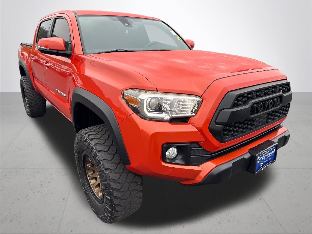 Used 2018 Red Toyota TRD Off-Road image 5