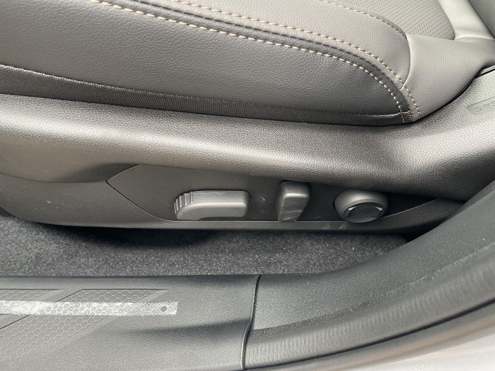 New 2026 ICE SILVER METALLIC Subaru Limited XT image 11