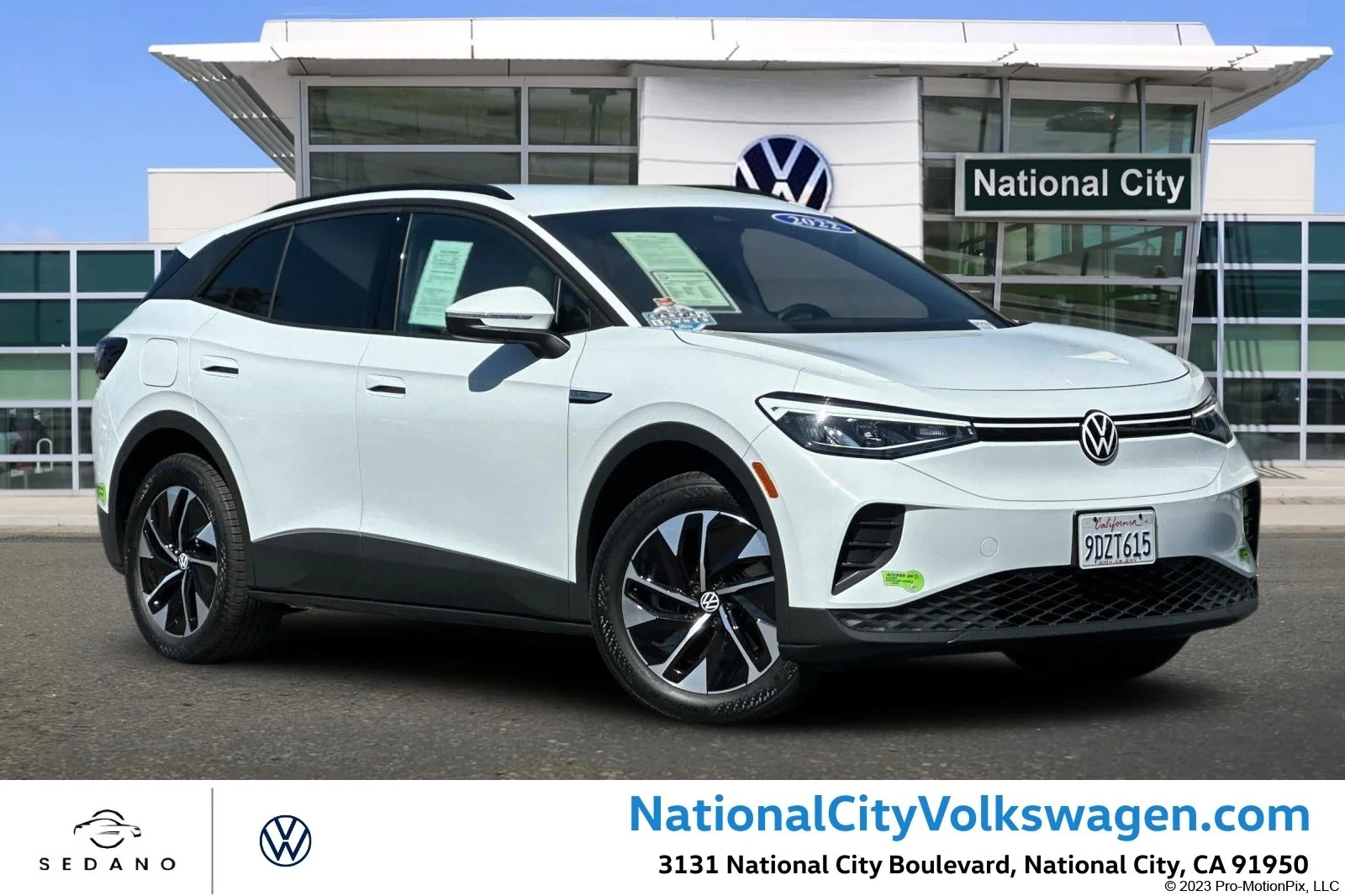 2022 Volkswagen ID.4 PRO AWD's photo