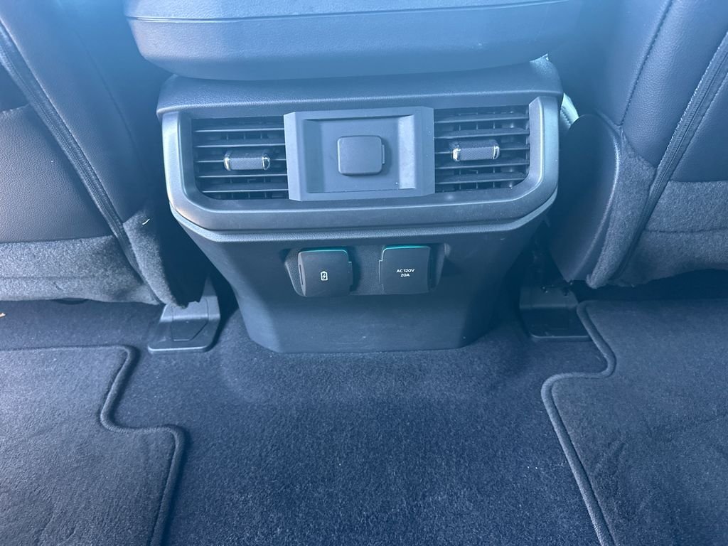 2025 Ford F-150 Lariat - Photo 21
