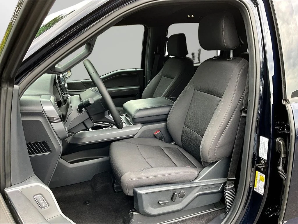 Used 2026 Blue Ford XLT image 24