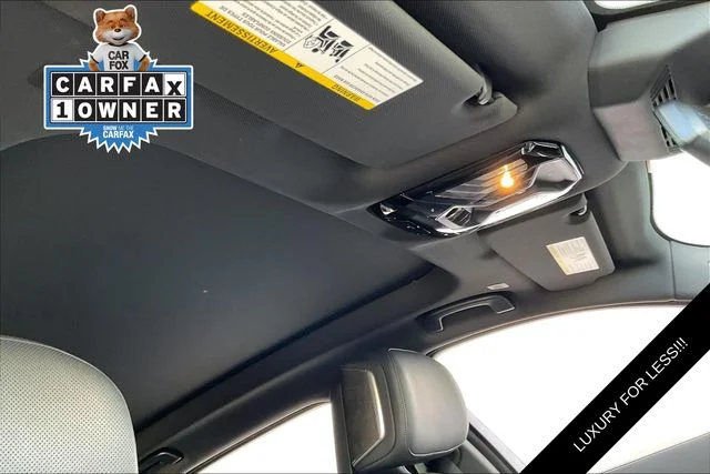 Used 2023 Gray BMW xDrive60 image 29