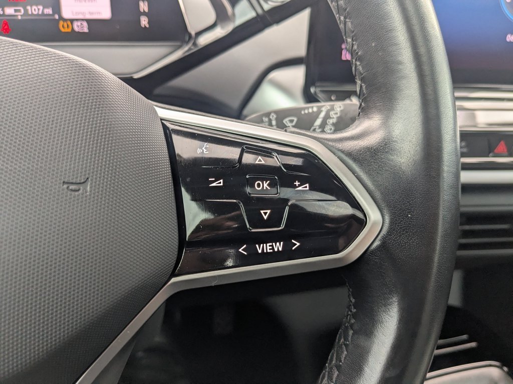 Used 2021  Volkswagen Pro S image 20