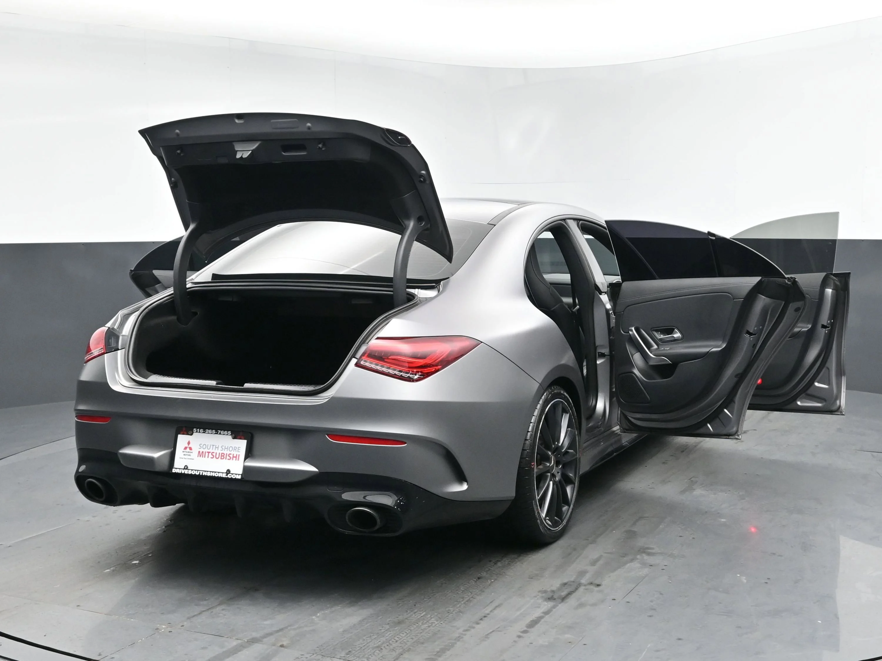 Used 2022 MANUFAKTUR Mountain Grey Magno Mercedes-Benz AMG® CLA 35 image 28