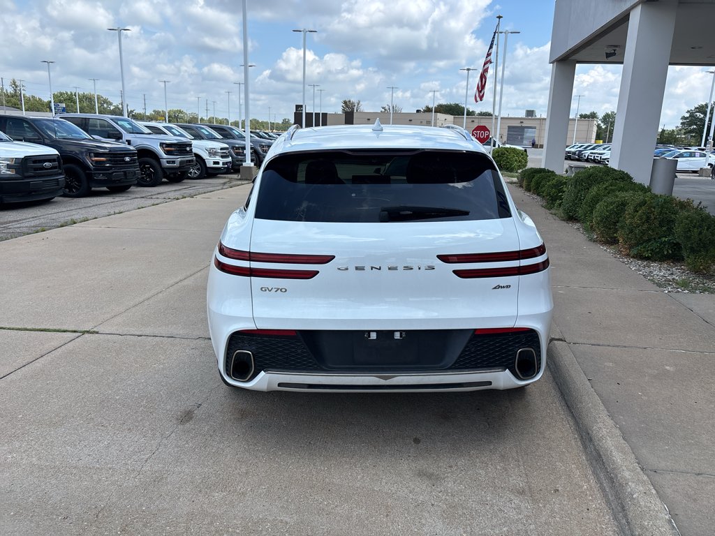 Used 2025 Alta White Genesis 2.5T image 8