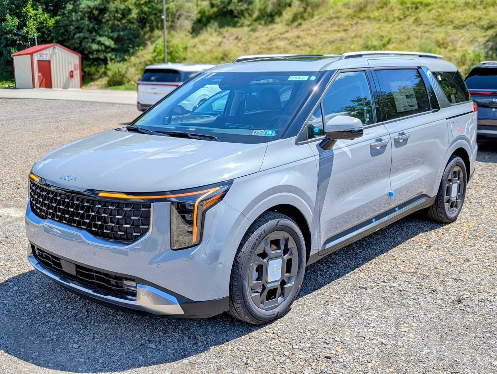 2027 Kia Carnival Hybrid SX