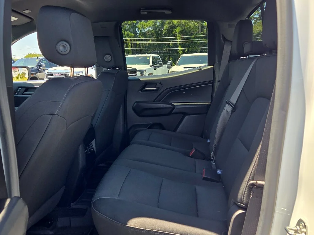 Used 2024 Summit White Chevrolet Trail Boss image 6