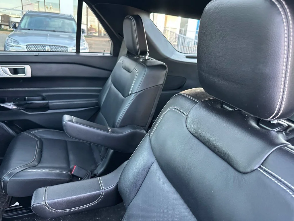 Used 2023 Silver Ford ST image 25