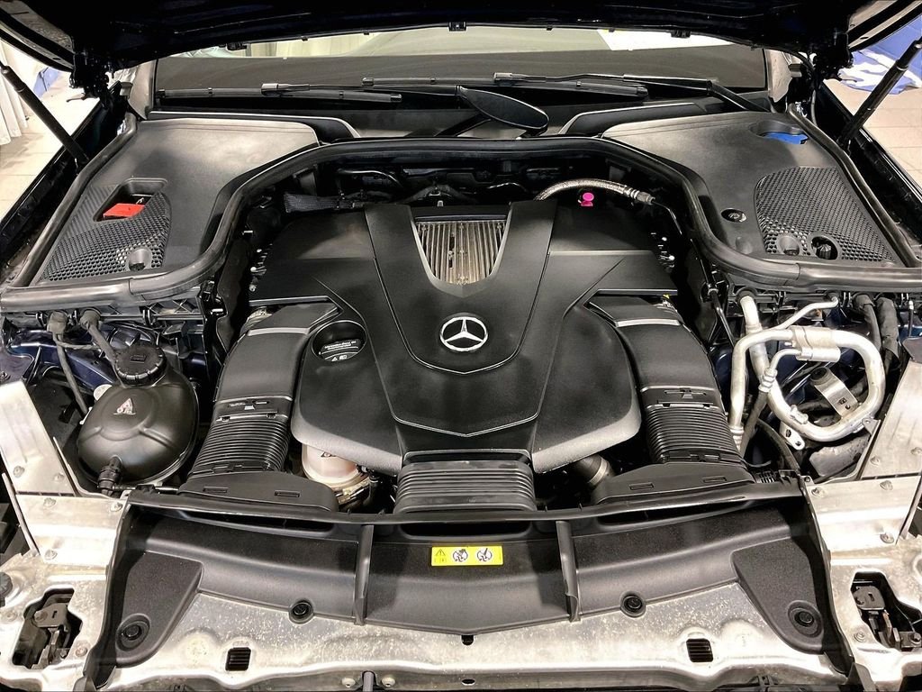 Used 2018 Black Mercedes-Benz E 400 image 35