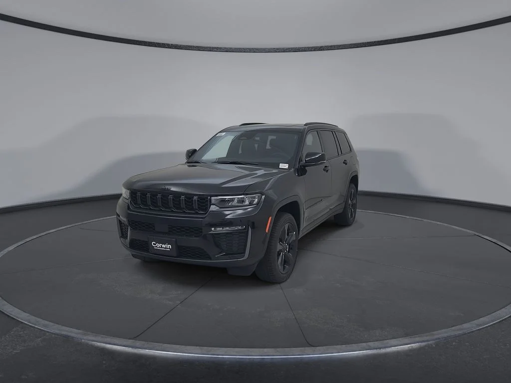 New 2026 Diamond Black Crystal Pearl-Coat Exterior Paint Jeep Limited image 6