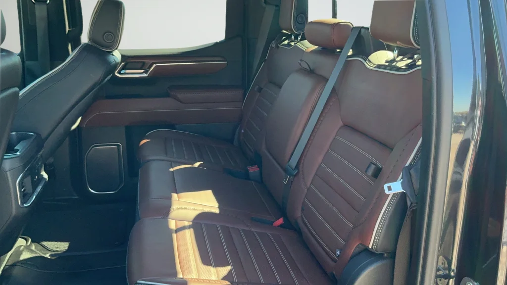 Used 2023 Silver GMC Denali Ultimate image 20