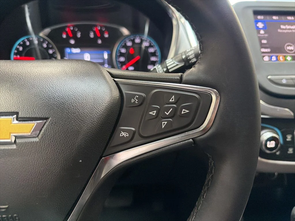 Used 2024 Blue Chevrolet LT image 18