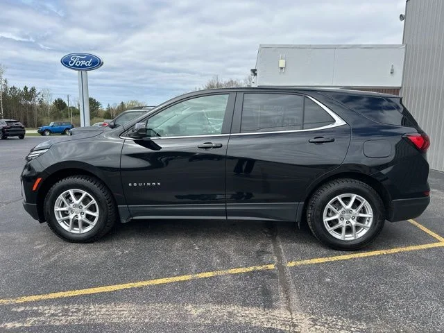 Used 2024 Mosaic Black Metallic Chevrolet LT image 4