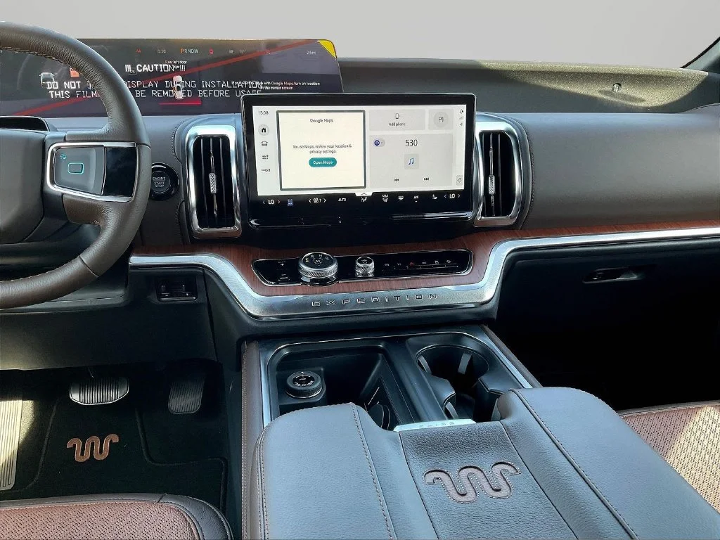 New 2027 Agate Black Metallic Ford MAX King Ranch® image 6