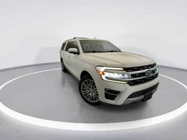 Used 2022 White Ford Limited image 8