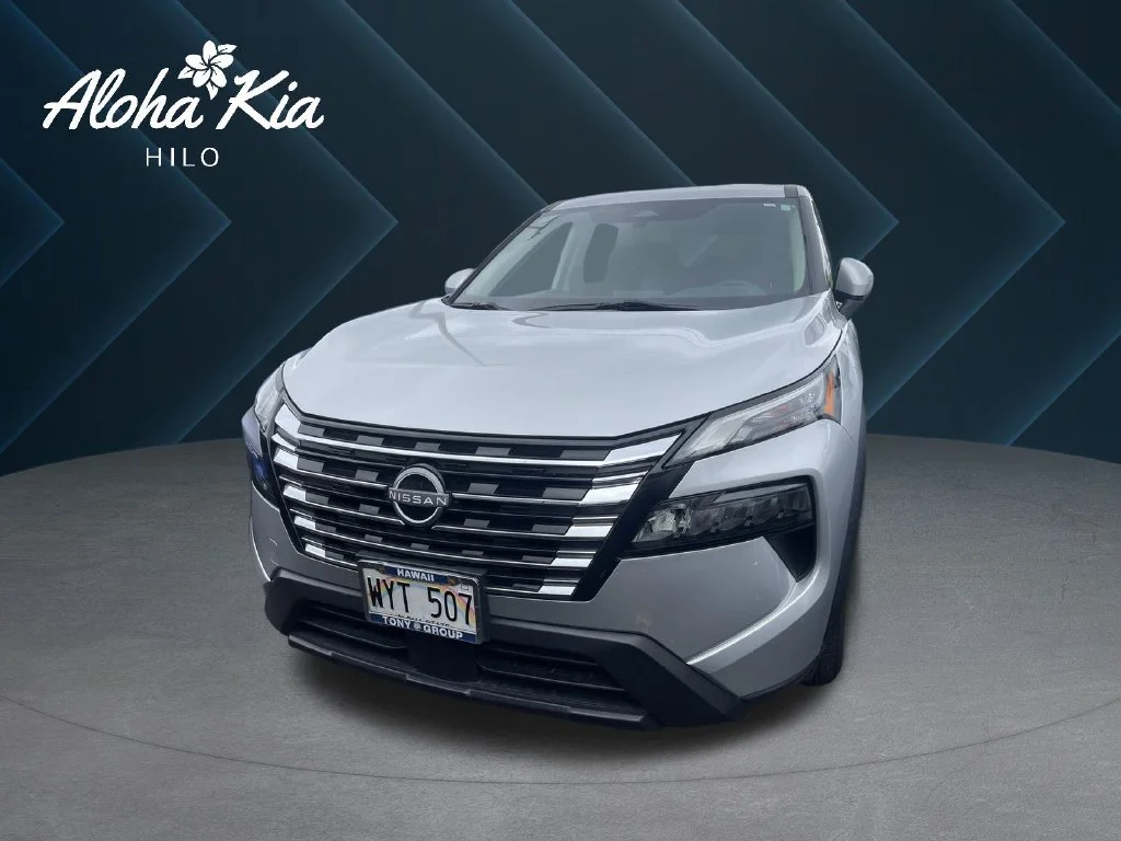 Used 2024 Silver Nissan SV image 1