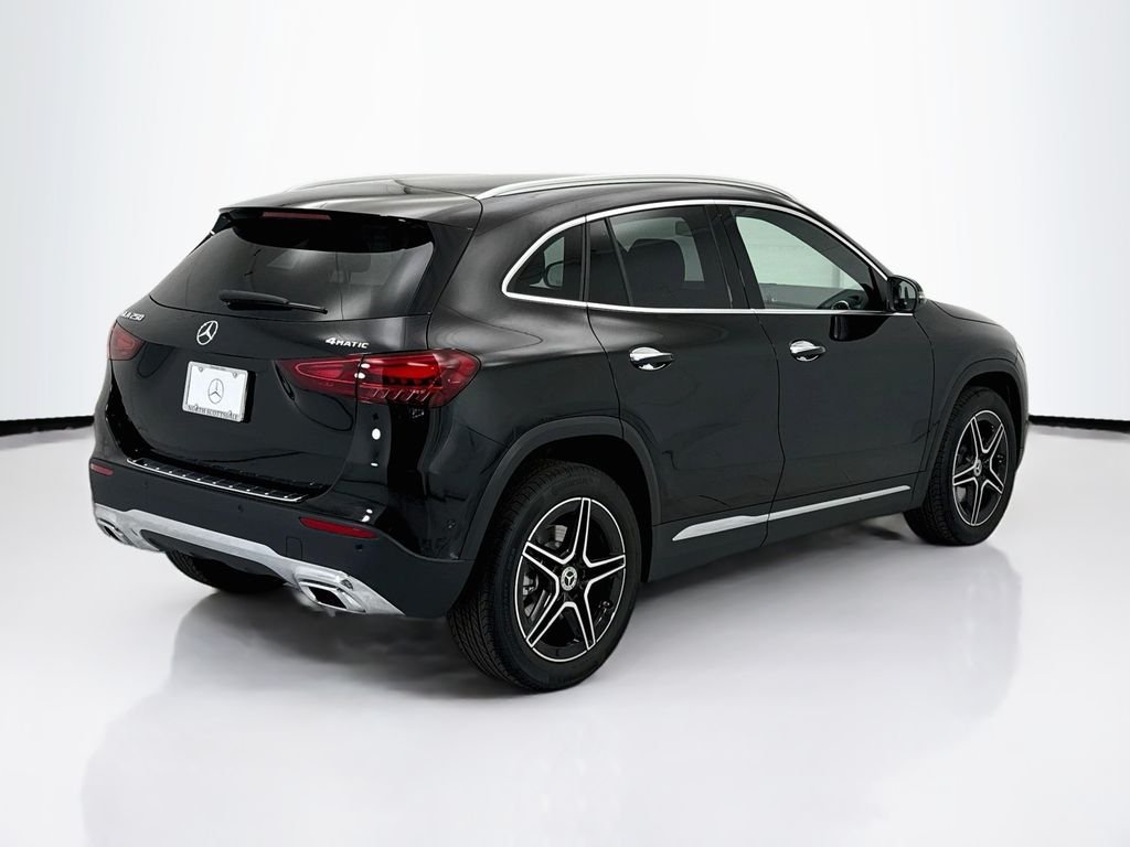 New 2026 Night Black Mercedes-Benz GLA 250 image 5