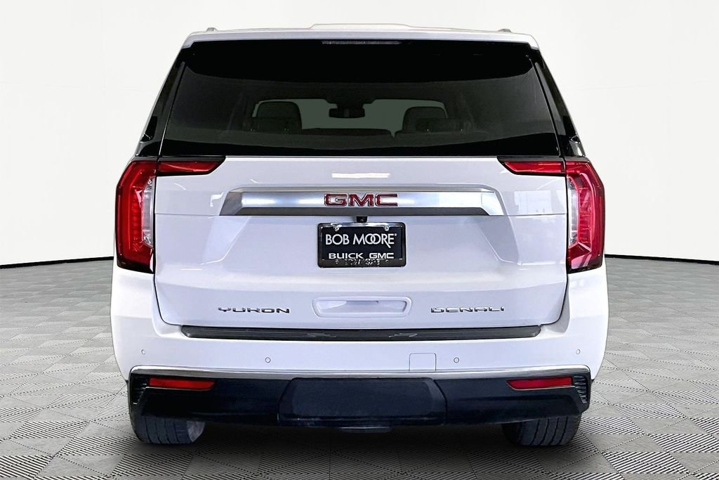 Used 2024 White GMC Denali image 5