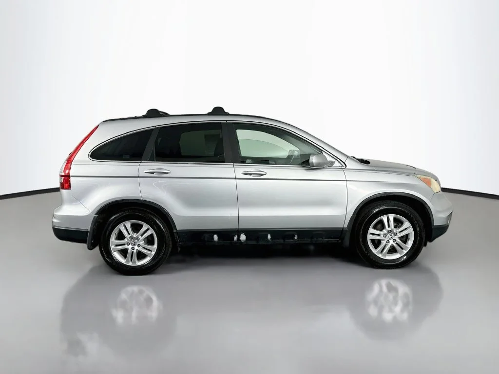 Used 2010 Alabaster Silver Metallic Honda EX-L image 9