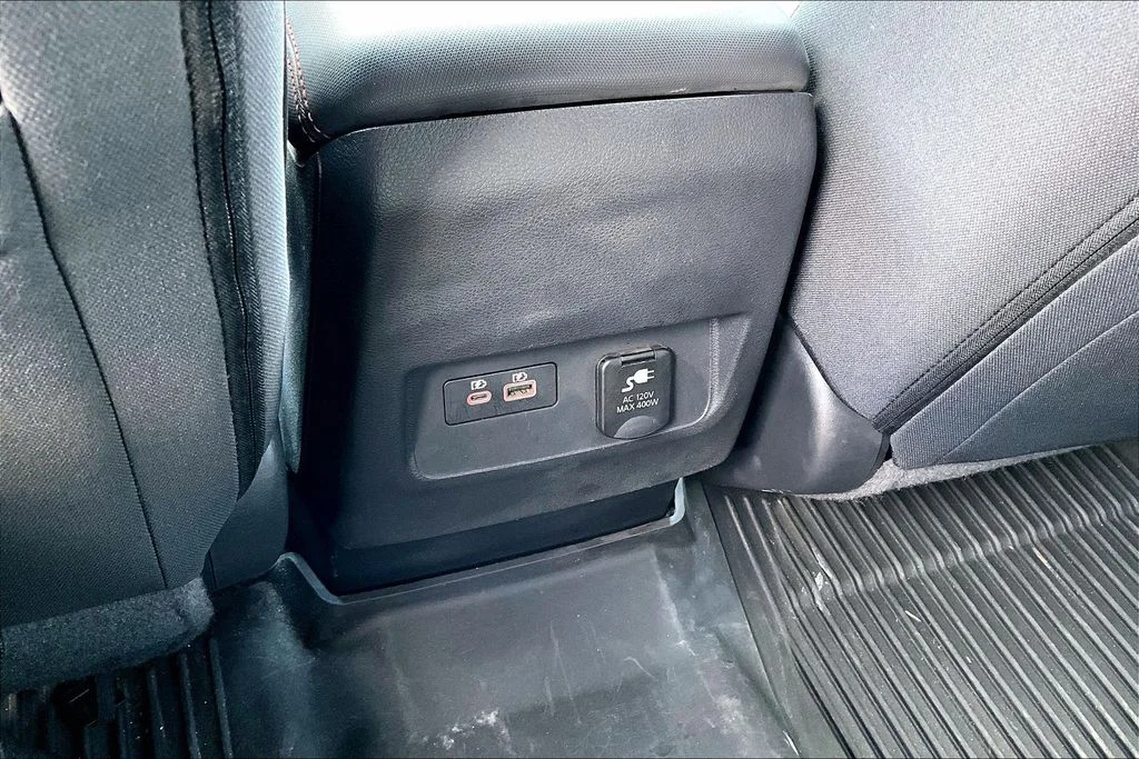 Used 2022 Red Nissan PRO-4X image 22