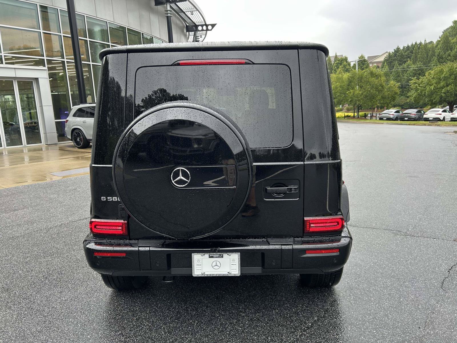 New 2027 Obsidian Black Metallic Mercedes-Benz G 580e SUV image 7