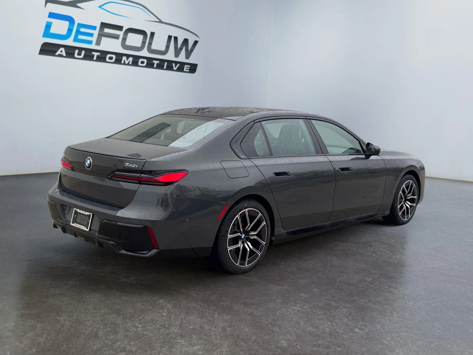 2026 BMW 7 Series 740i - Photo 3