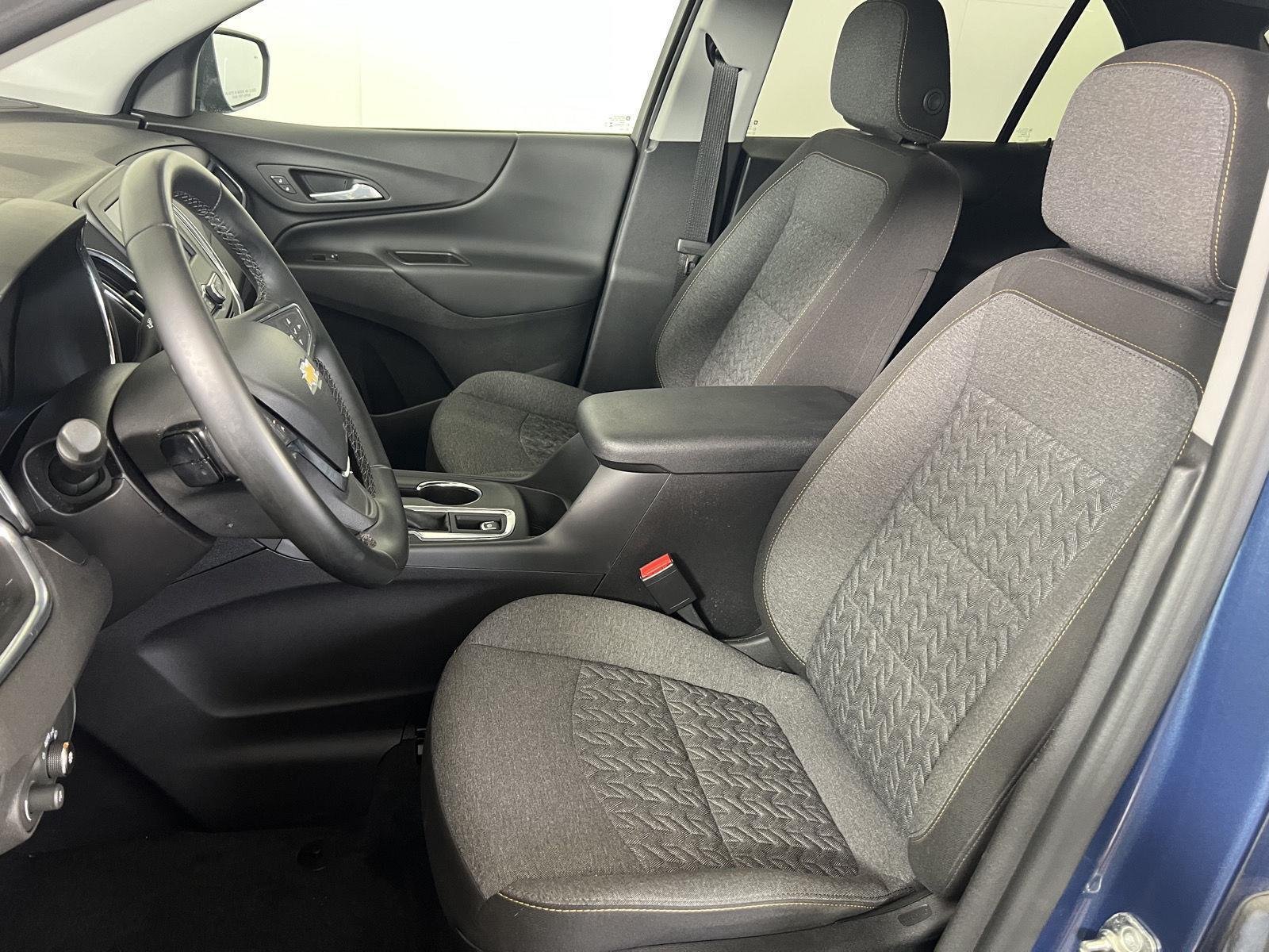 Used 2024 Lakeshore Blue Chevrolet LT image 5