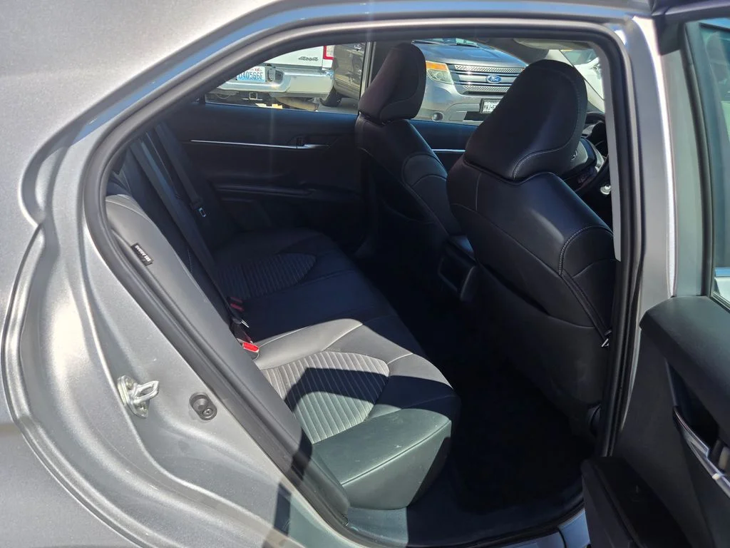 Used 2024  Toyota SE Nightshade image 11